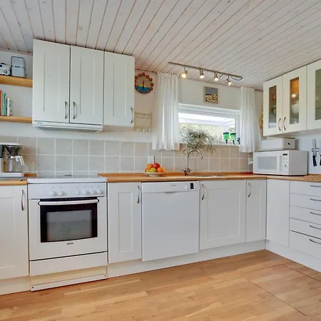 Ecaterina - 100m From The Sea In Nw Jutland By Interhome Holiday home
